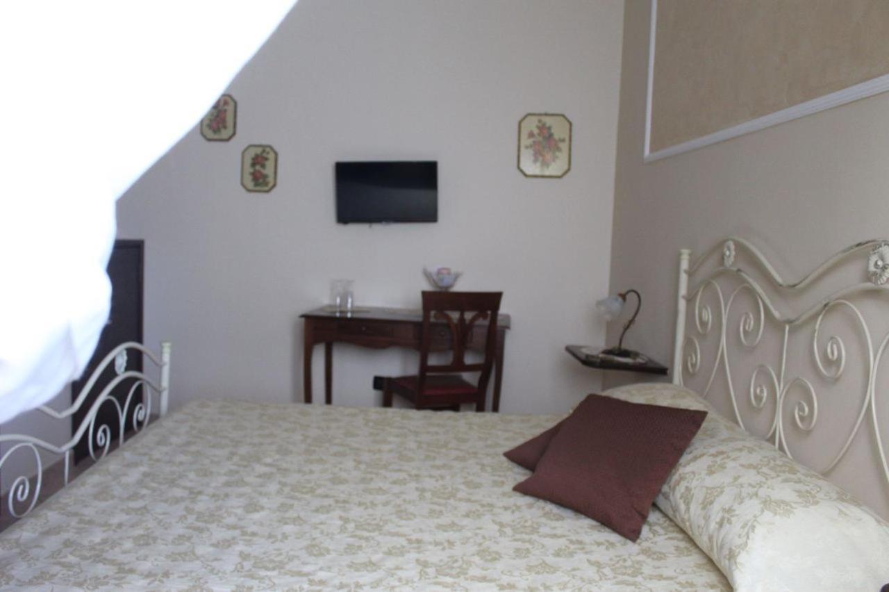 Donna Concetta Casa Vacanze Felline Zewnętrze zdjęcie
