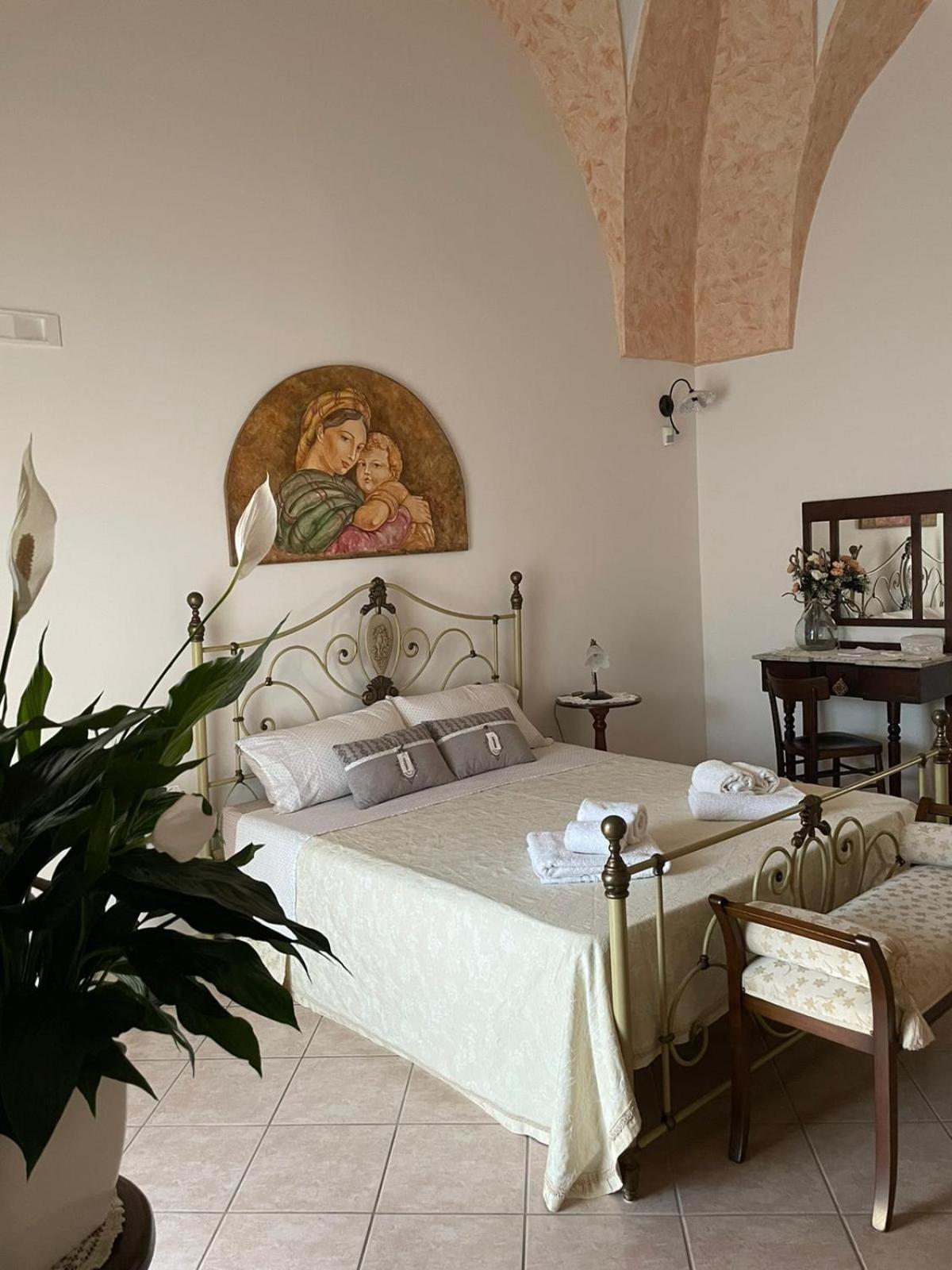 Donna Concetta Casa Vacanze Felline Pokój zdjęcie
